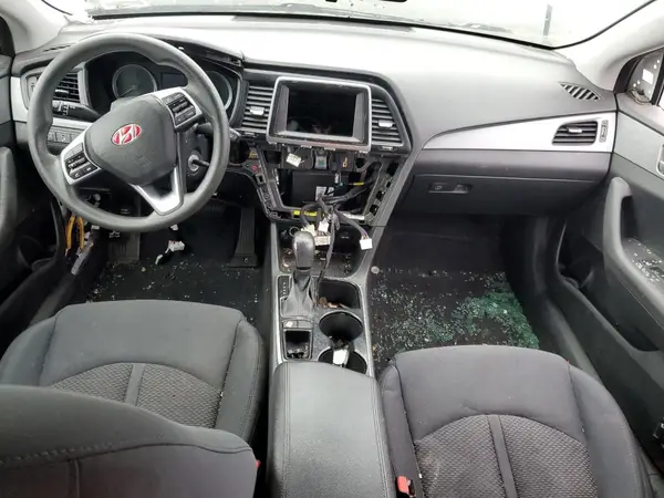 5NPE24AF8KH735597 2019 HYUNDAI SONATA - Image 8