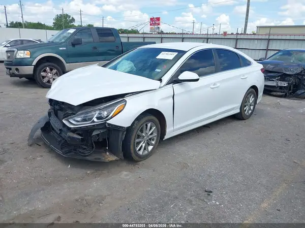 5NPE24AF8KH738922 2019 HYUNDAI SONATA - Image 2