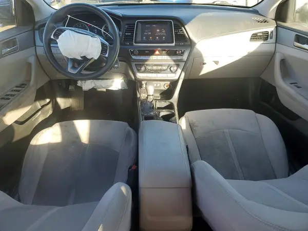 5NPE24AF8KH740637 2019 HYUNDAI SONATA - Image 8