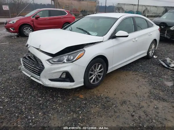 5NPE24AF8KH741173 2019 HYUNDAI SONATA - Image 2