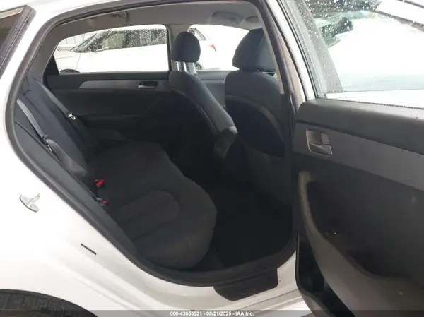 5NPE24AF8KH743554 2019 HYUNDAI SONATA - Image 8