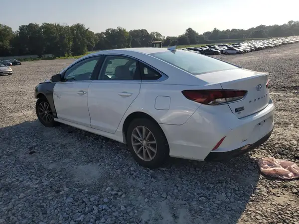 5NPE24AF8KH744025 2019 HYUNDAI SONATA - Image 2