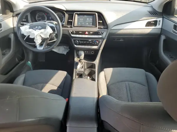 5NPE24AF8KH744543 2019 HYUNDAI SONATA - Image 8