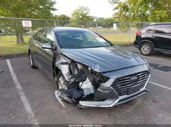 5NPE24AF8KH744686 2019 HYUNDAI SONATA