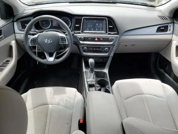 5NPE24AF8KH745871 2019 HYUNDAI SONATA - Image 8