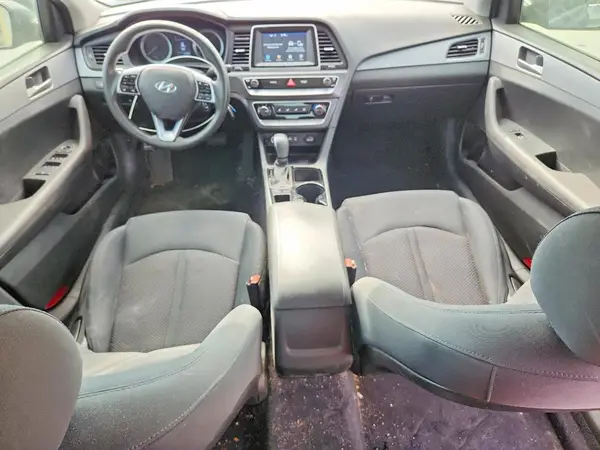 5NPE24AF8KH752836 2019 HYUNDAI SONATA - Image 8