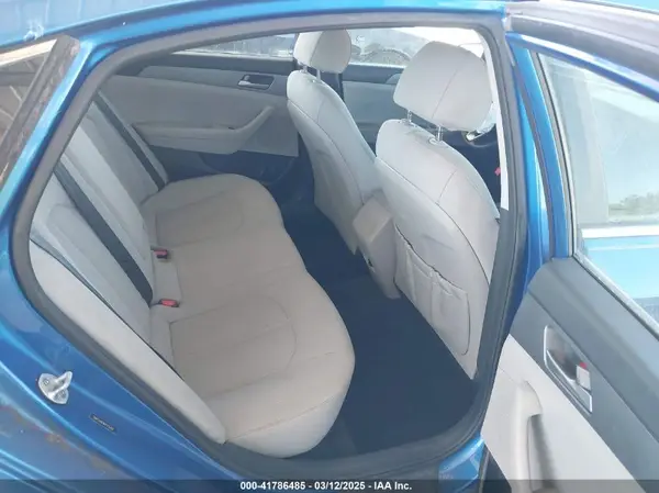 5NPE24AF8KH755400 2019 HYUNDAI SONATA - Image 8
