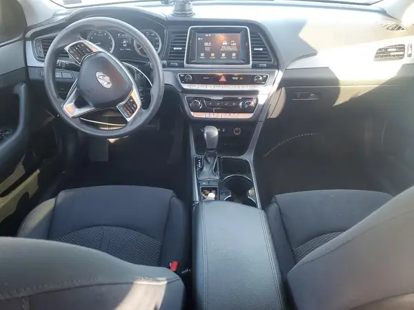 5NPE24AF8KH756885 2019 HYUNDAI SONATA - Image 8