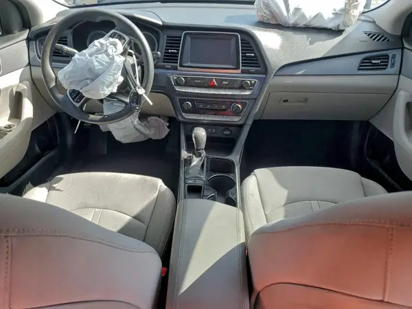 5NPE24AF8KH758264 2019 HYUNDAI SONATA - Image 8