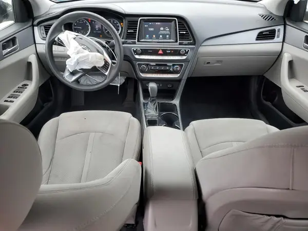5NPE24AF8KH763805 2019 HYUNDAI SONATA - Image 8