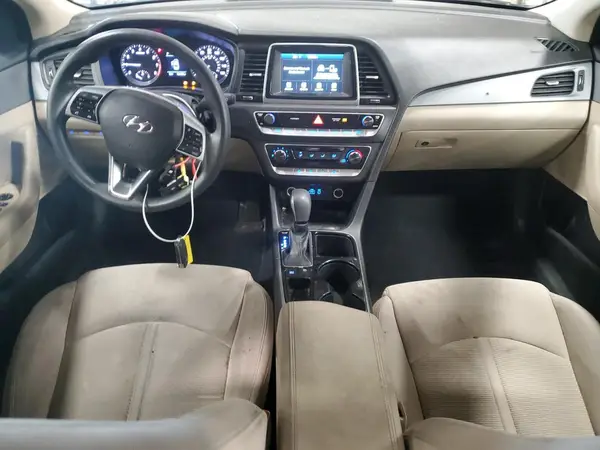 5NPE24AF8KH764372 2019 HYUNDAI SONATA - Image 8