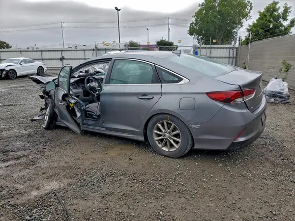 5NPE24AF8KH766624 2019 HYUNDAI SONATA - Image 2