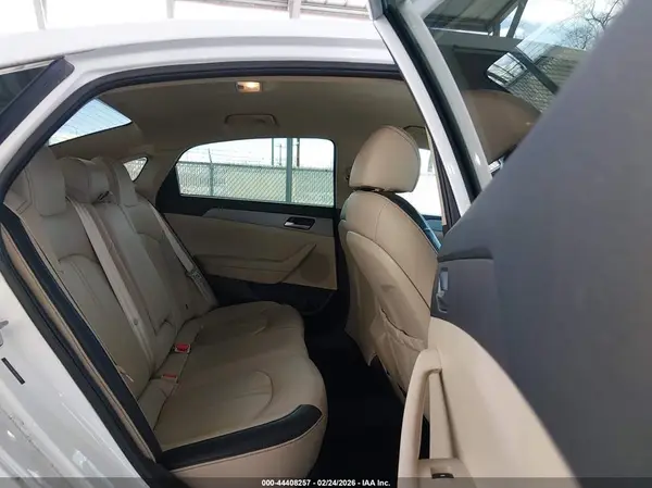 5NPE24AF8KH766820 2019 HYUNDAI SONATA - Image 8