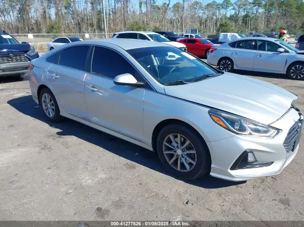5NPE24AF8KH769507 2019 HYUNDAI SONATA - Image 1