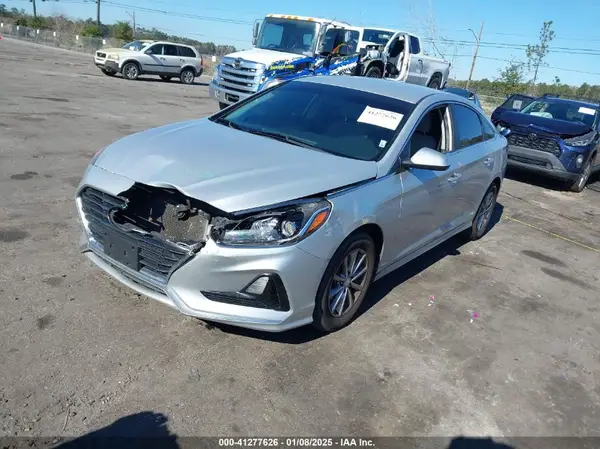 5NPE24AF8KH769507 2019 HYUNDAI SONATA - Image 2