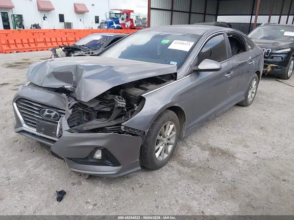 5NPE24AF8KH770222 2019 HYUNDAI SONATA - Image 2