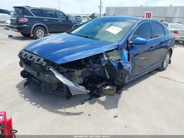 5NPE24AF8KH772066 2019 HYUNDAI SONATA - Image 2