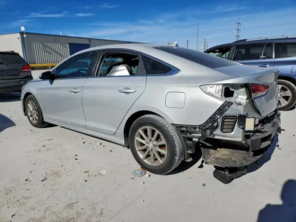 5NPE24AF8KH773489 2019 HYUNDAI SONATA - Image 2