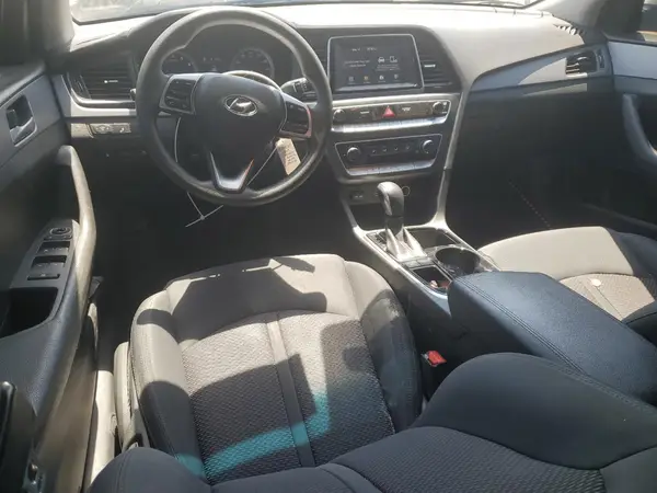 5NPE24AF8KH774738 2019 HYUNDAI SONATA - Image 8