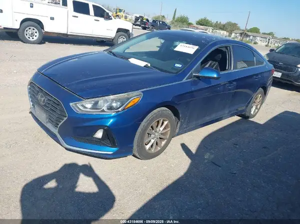 5NPE24AF8KH775226 2019 HYUNDAI SONATA - Image 2