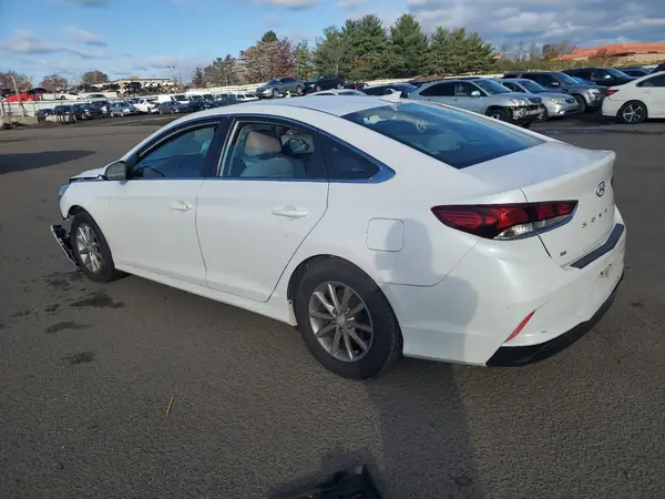 5NPE24AF8KH775811 2019 HYUNDAI SONATA - Image 2