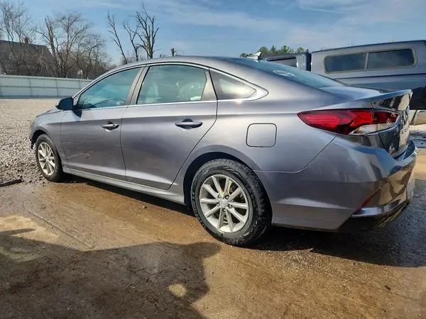 5NPE24AF8KH776201 2019 HYUNDAI SONATA - Image 2