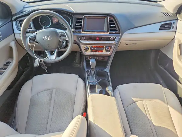 5NPE24AF8KH776201 2019 HYUNDAI SONATA - Image 8