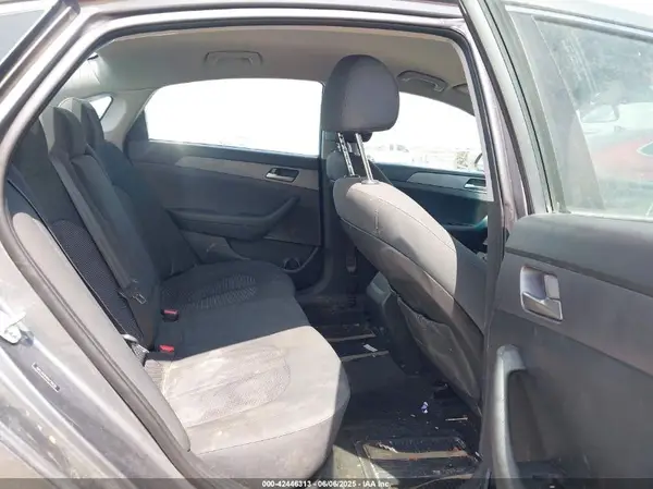 5NPE24AF8KH776635 2019 HYUNDAI SONATA - Image 8