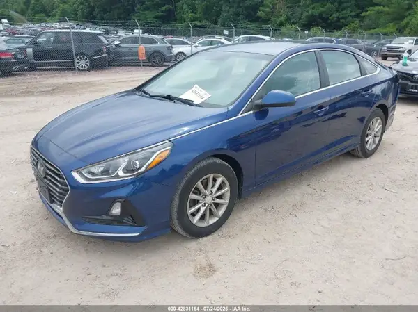 5NPE24AF8KH777607 2019 HYUNDAI SONATA - Image 2