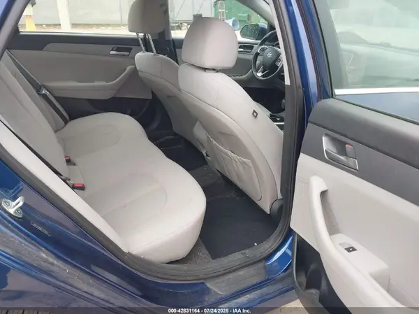 5NPE24AF8KH777607 2019 HYUNDAI SONATA - Image 8