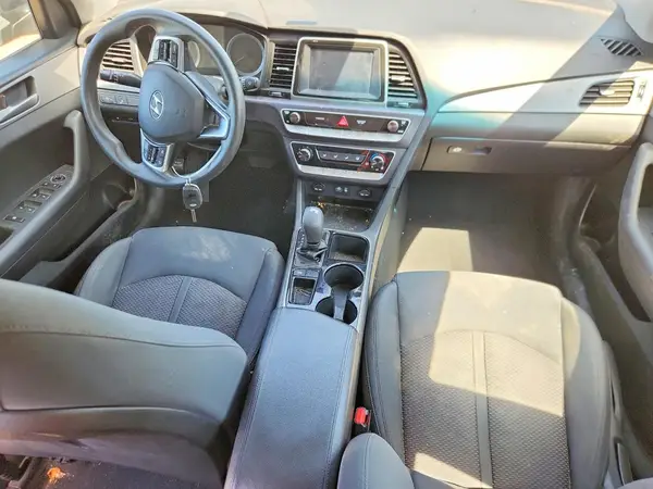 5NPE24AF8KH777901 2019 HYUNDAI SONATA - Image 8