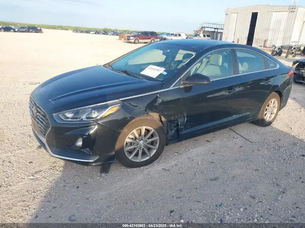 5NPE24AF8KH777929 2019 HYUNDAI SONATA - Image 2