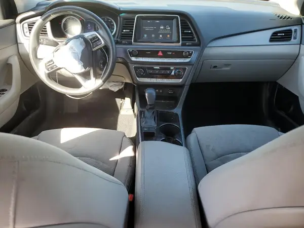 5NPE24AF8KH779065 2019 HYUNDAI SONATA - Image 8