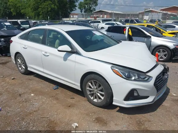 5NPE24AF8KH790406 2019 HYUNDAI SONATA - Image 1