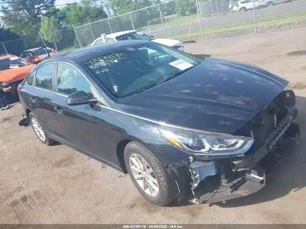 5NPE24AF8KH790521 2019 HYUNDAI SONATA - Image 1