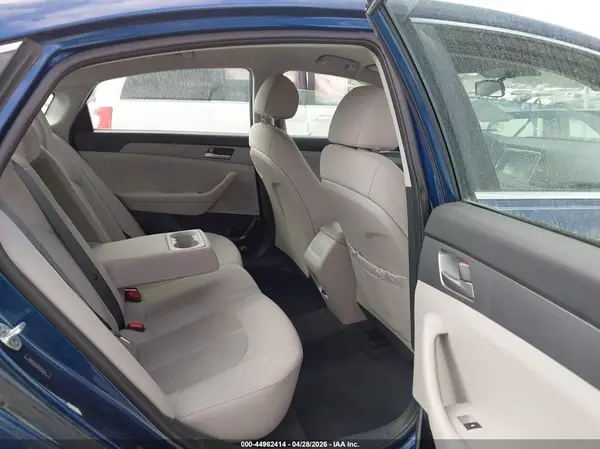 5NPE24AF8KH792656 2019 HYUNDAI SONATA - Image 8