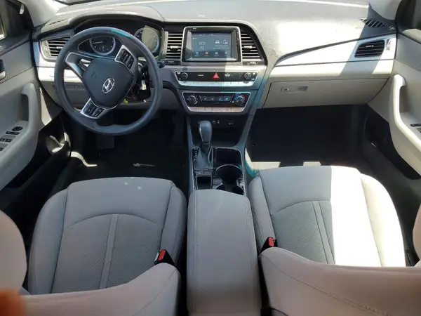 5NPE24AF8KH799266 2019 HYUNDAI SONATA - Image 8
