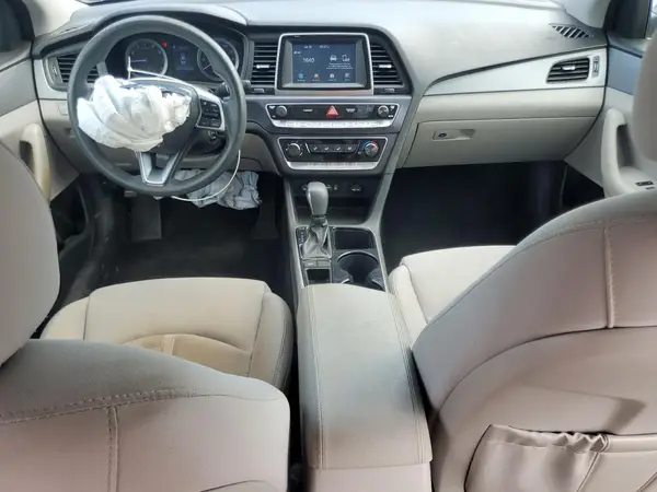 5NPE24AF8KH800075 2019 HYUNDAI SONATA - Image 8