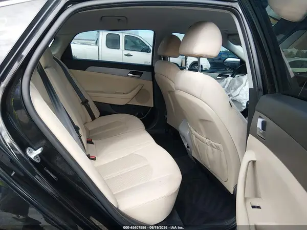 5NPE24AF8KH806488 2019 HYUNDAI SONATA - Image 8