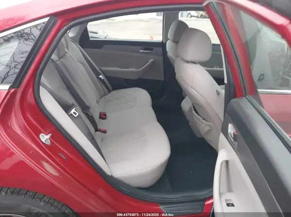 5NPE24AF8KH806734 2019 HYUNDAI SONATA - Image 8