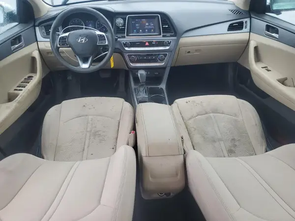 5NPE24AF8KH806877 2019 HYUNDAI SONATA - Image 8