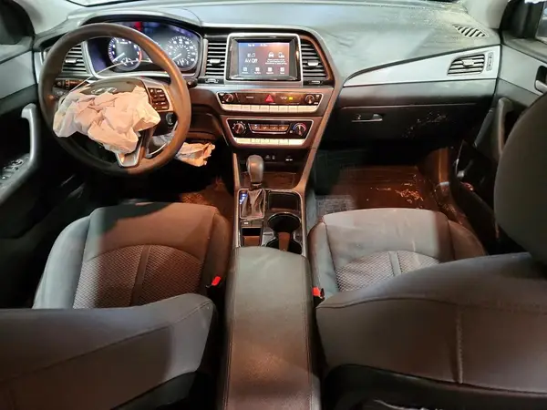 5NPE24AF8KH810296 2019 HYUNDAI SONATA - Image 8