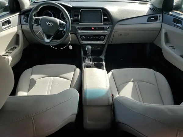 5NPE24AF8KH814882 2019 HYUNDAI SONATA - Image 8