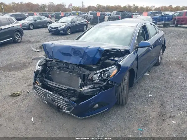 5NPE24AF8KH819645 2019 HYUNDAI SONATA - Image 2