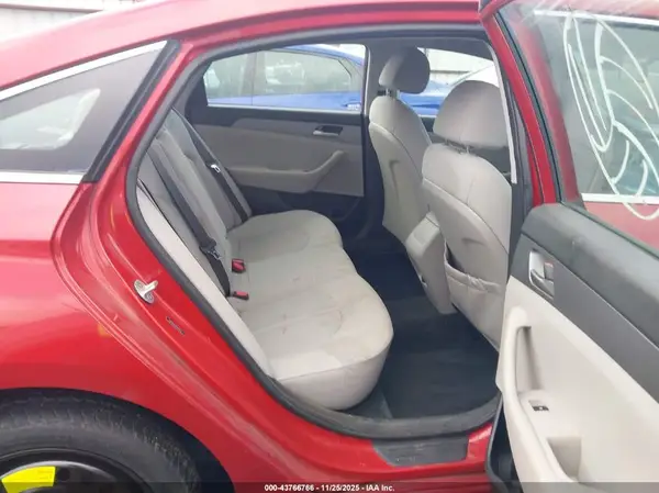 5NPE24AF8KH819919 2019 HYUNDAI SONATA - Image 8