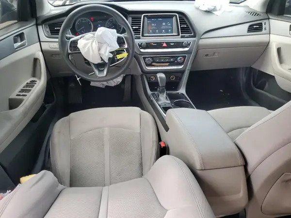 5NPE24AF8KH820942 2019 HYUNDAI SONATA - Image 8