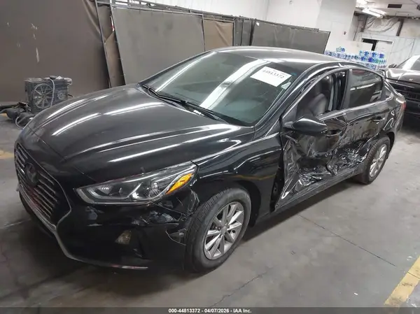 5NPE24AF8KH821430 2019 HYUNDAI SONATA - Image 2