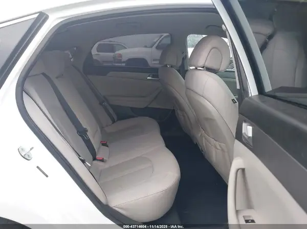 5NPE24AF9GH263157 2016 HYUNDAI SONATA - Image 8