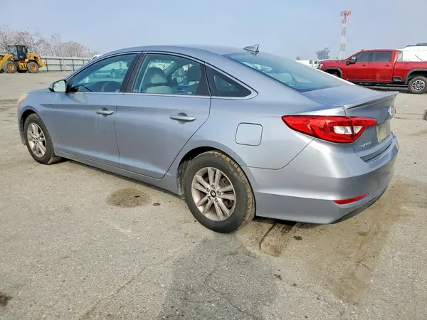 5NPE24AF9GH266818 2016 HYUNDAI SONATA - Image 2