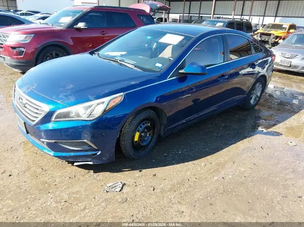 5NPE24AF9GH268309 2016 HYUNDAI SONATA - Image 2